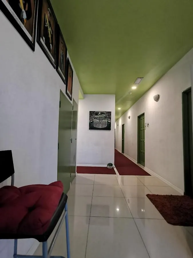 Olive Hotel Johor Bahru 2*,